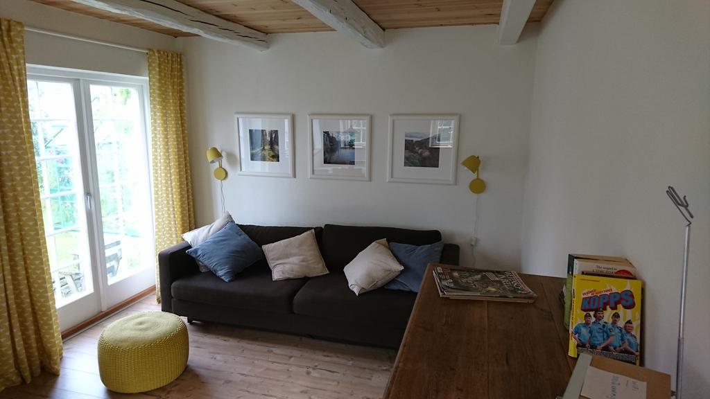 Lillan Hotel Torna Hallestad Bagian luar foto